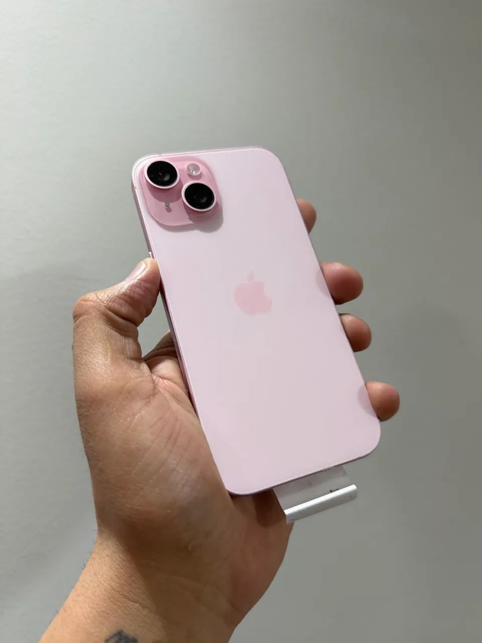 iPhone 15 rosa 128g - 1 ano de garantia 