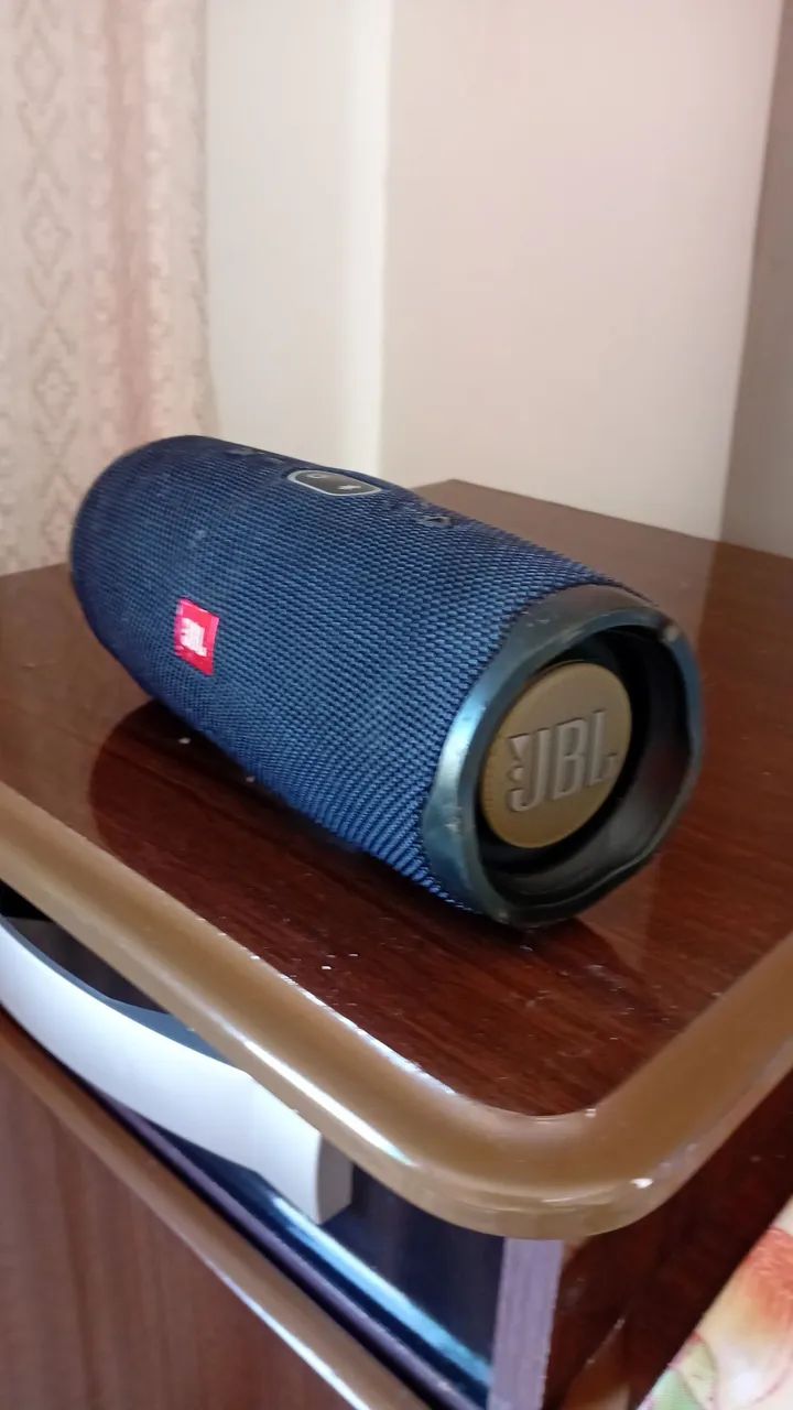 Caixa de som JBL Charge 4 a prova D`agua - Foto 2