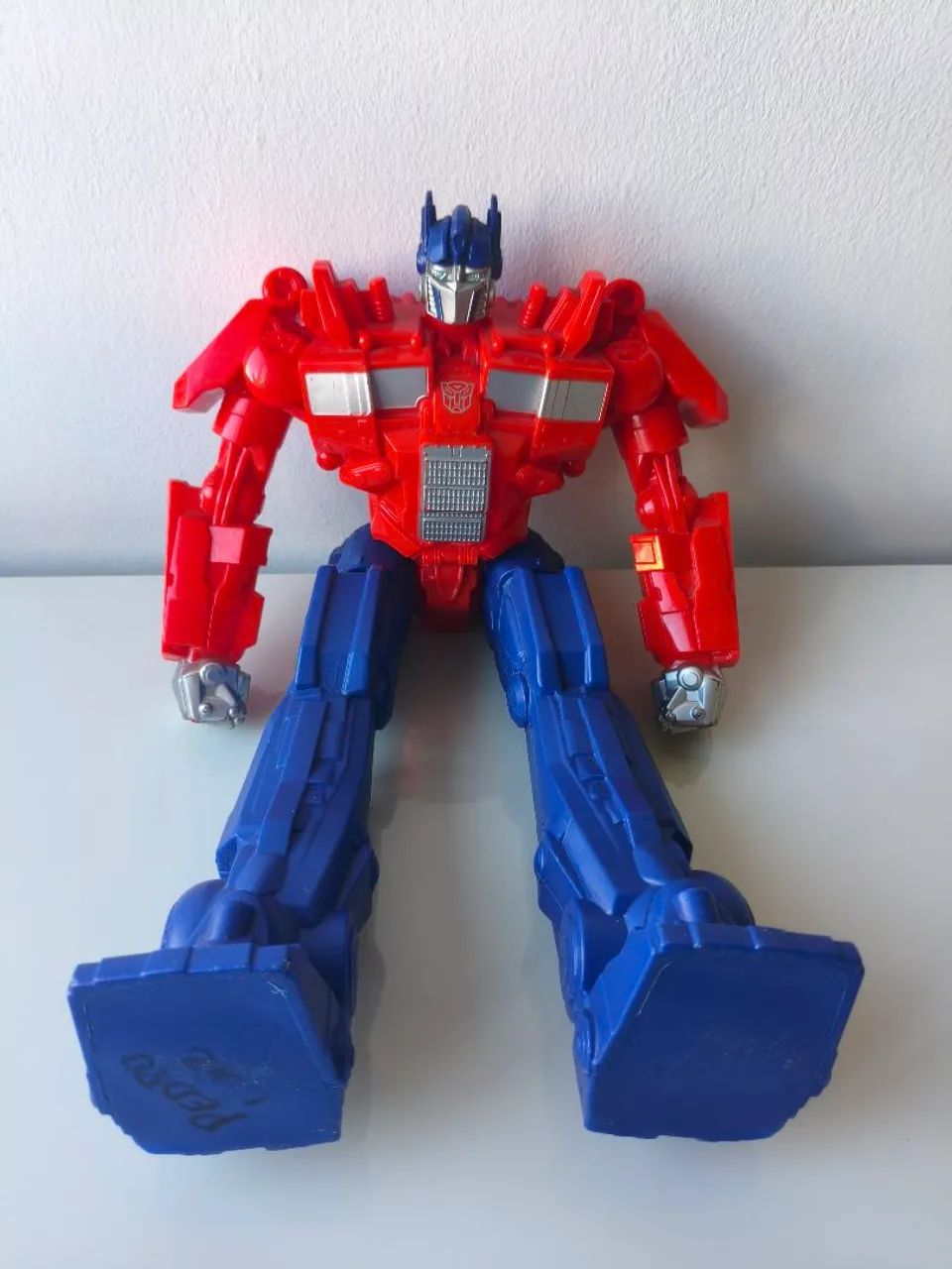 Boneco Optimus prime 40 cm - Foto 3