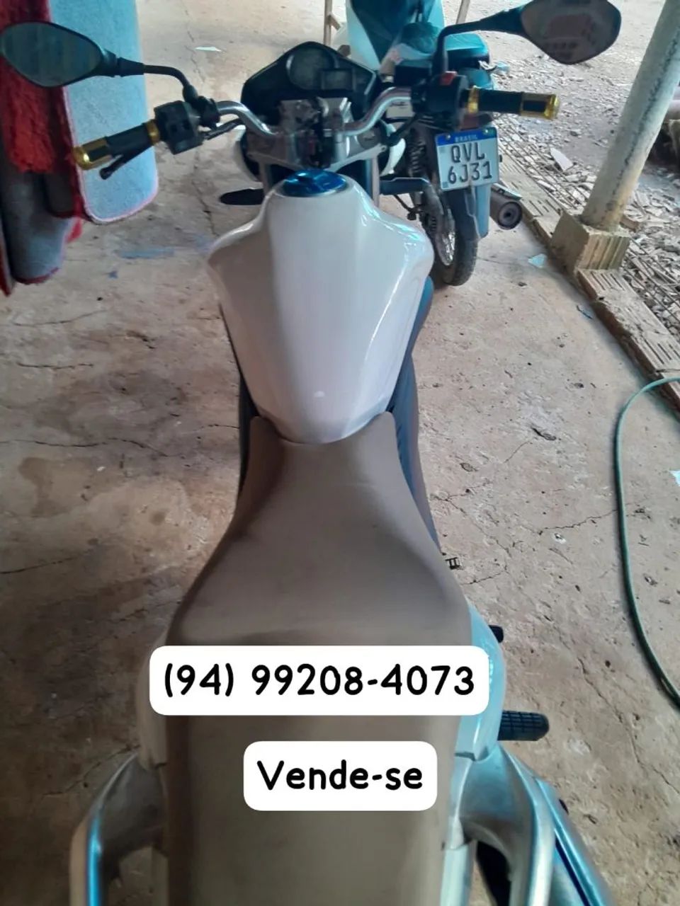 CB 300