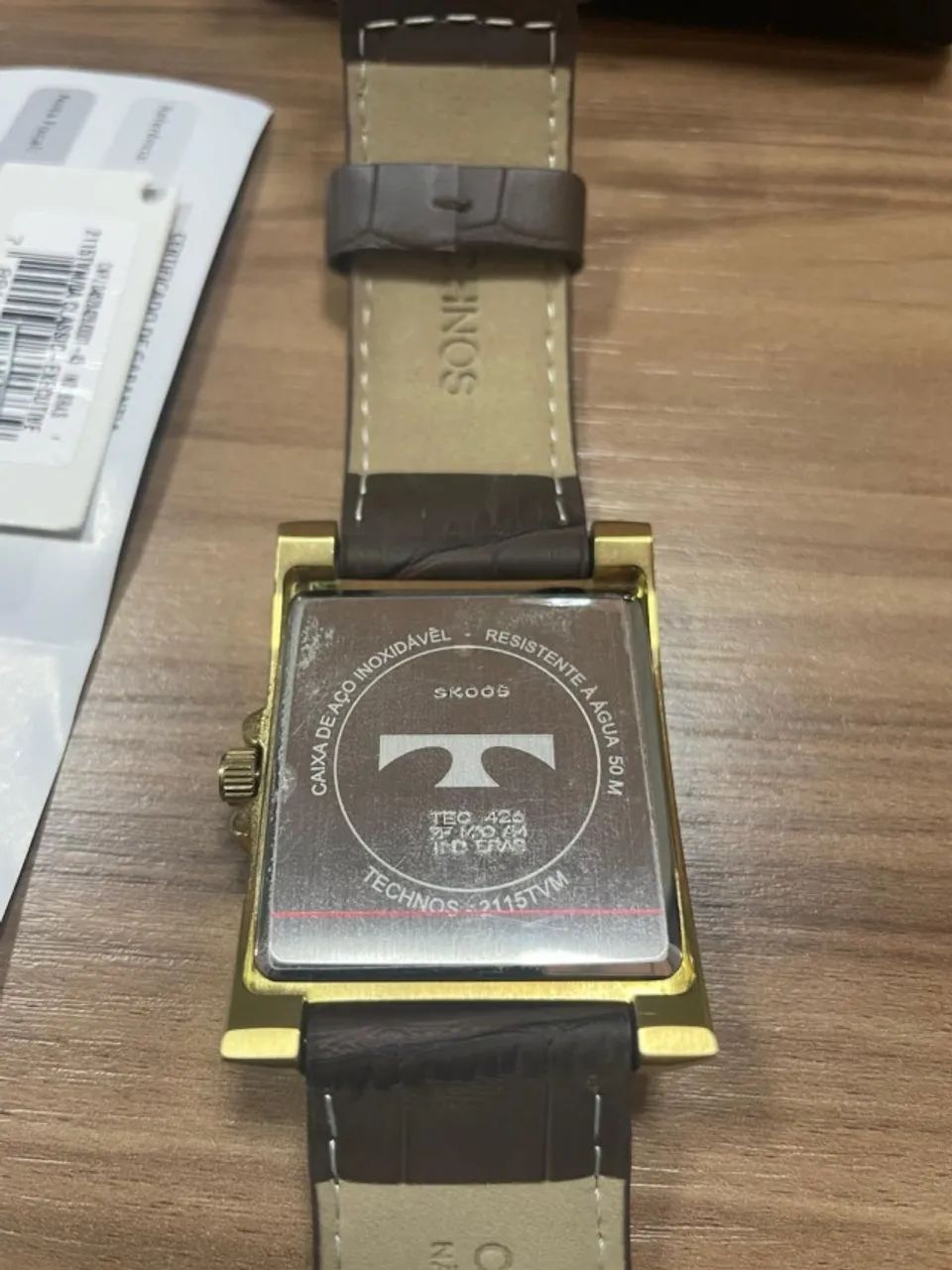 Relógio Technos Quadrado Executive Pulseira Couro Legitimo Marrom - Foto 4