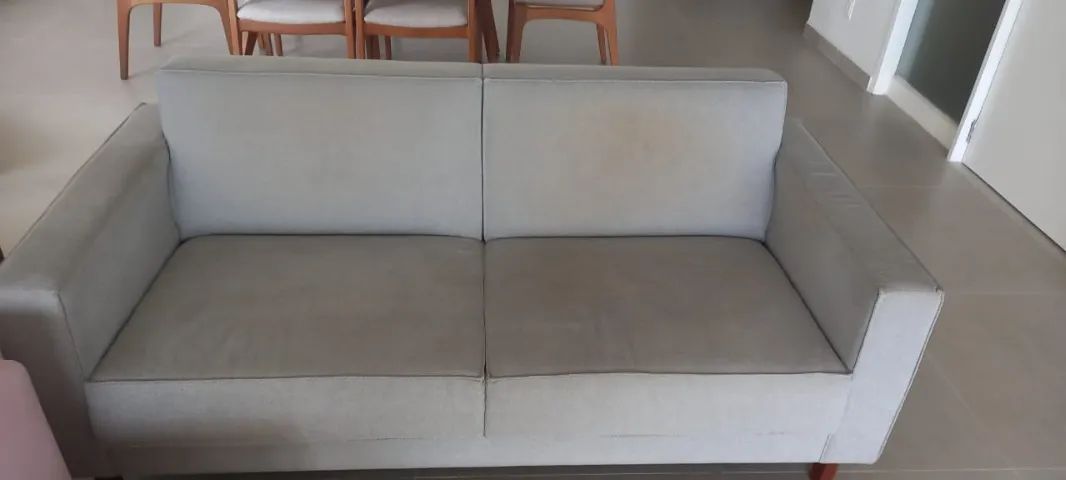 Sofá 1,80m novíssimo