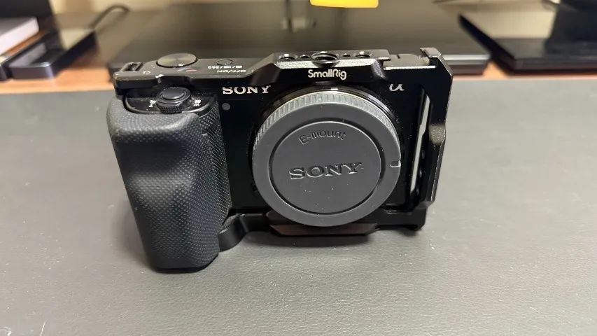 Câmera Sony ZV-E10 - Foto 2