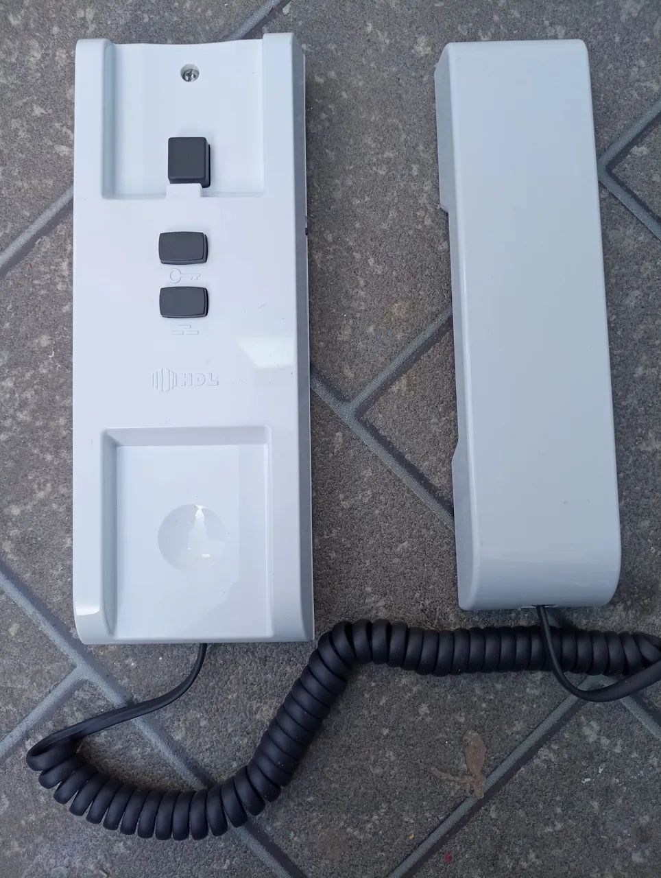 Interfone HDL modelo F8SN - com defeito no botão  - Foto 2