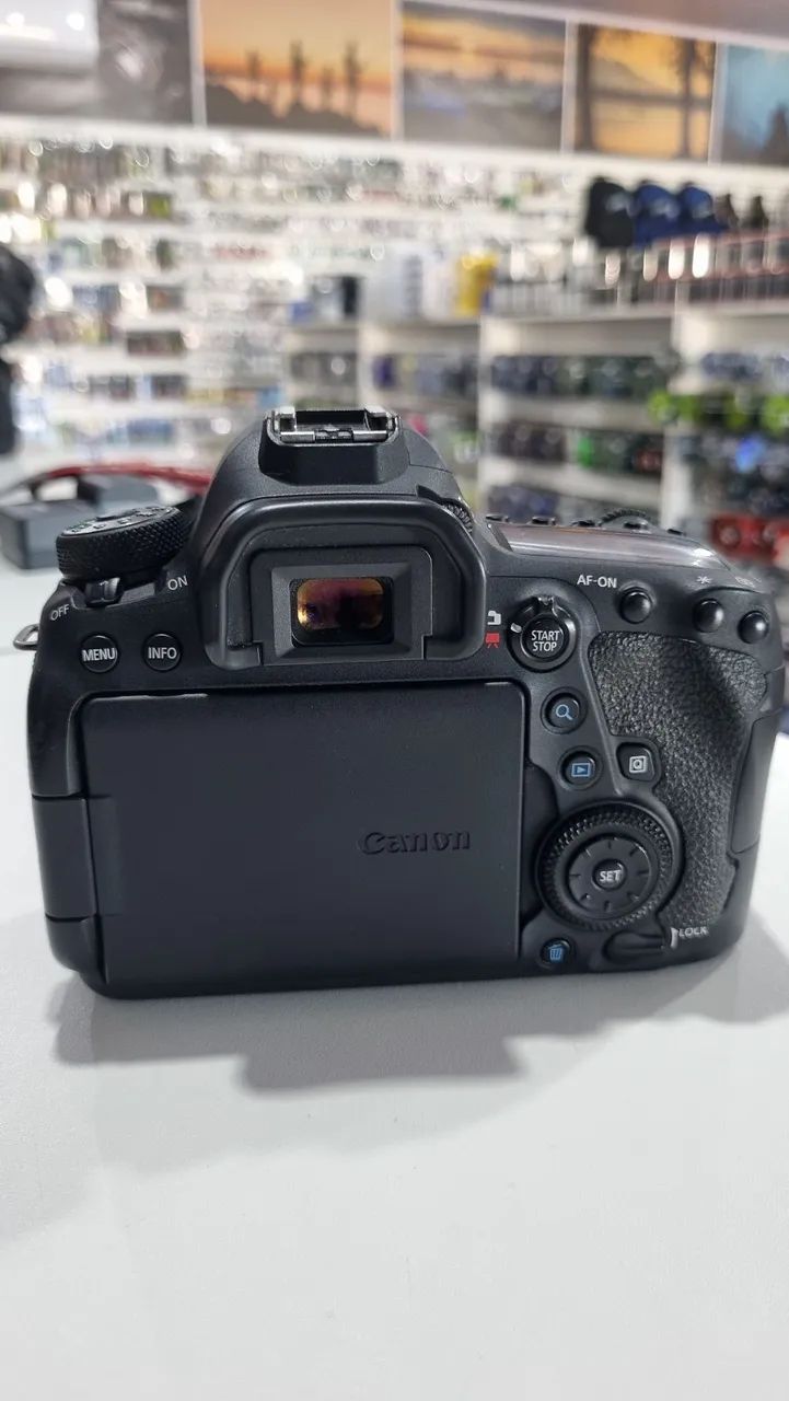 Câmera Canon 6D Mark 2 - Foto 5