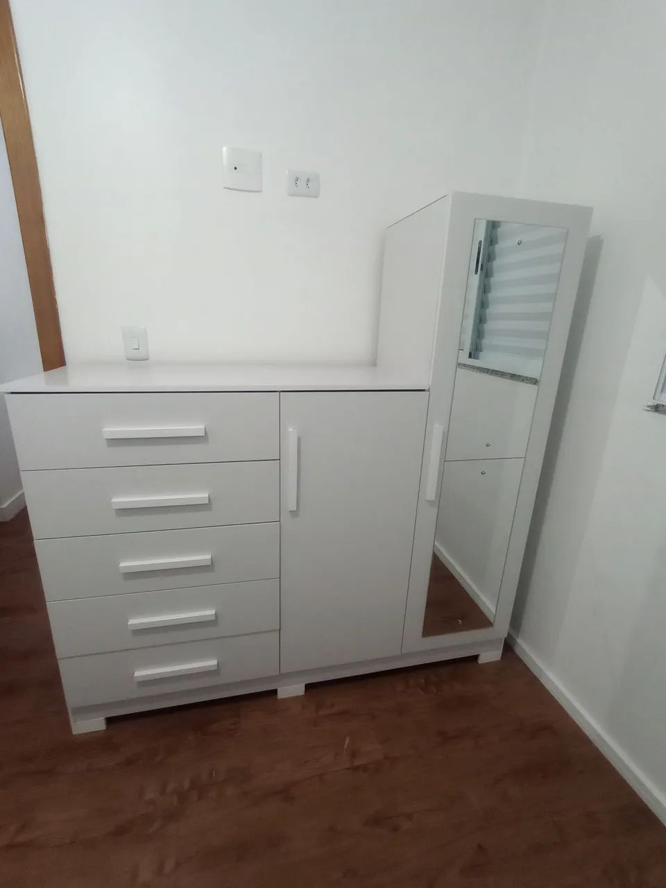 Cômoda nova MDF