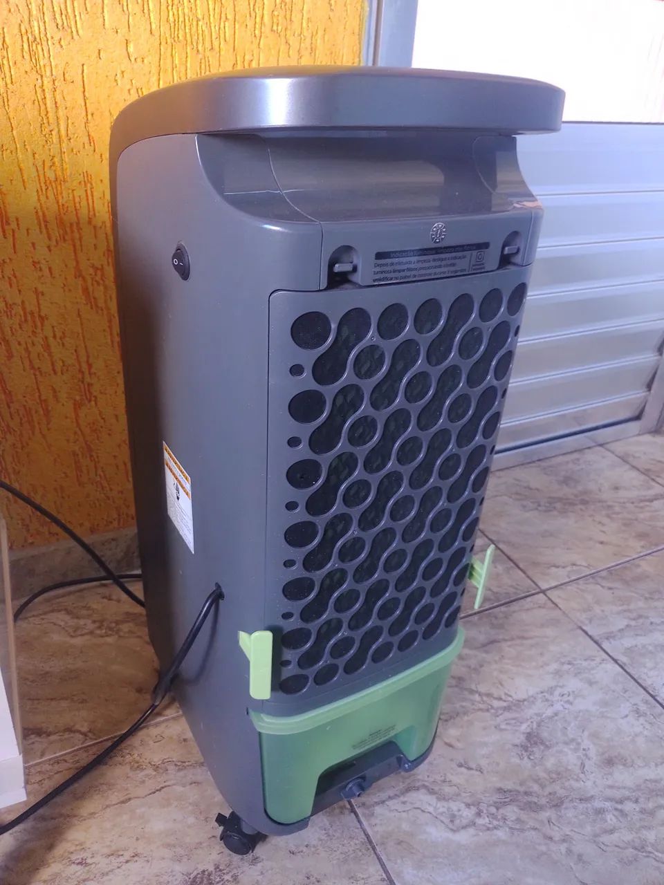 Climatizador Umidificador Consul Frio e Quente  - Foto 5
