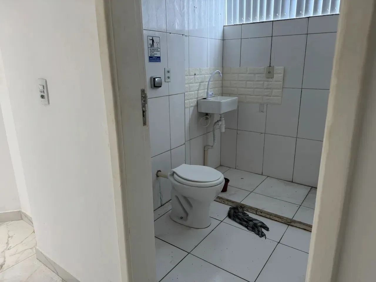 Sala/Conjunto para venda tem 139 metros quadrados em Caminho das Árvores - Salvador - Bahi - Foto 8