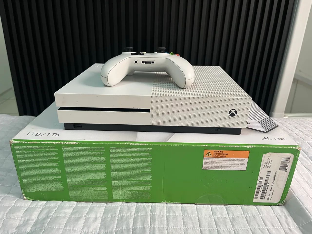 Xbox One S 1TB com 08 jogos - Foto 3