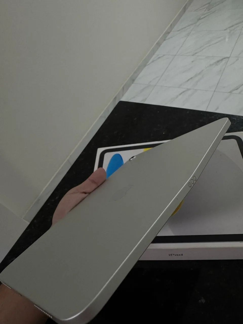 iPad 11ª Geração A16 - Funcionando Perfeitamente - Com Detalhe na Carcaça - Foto 4