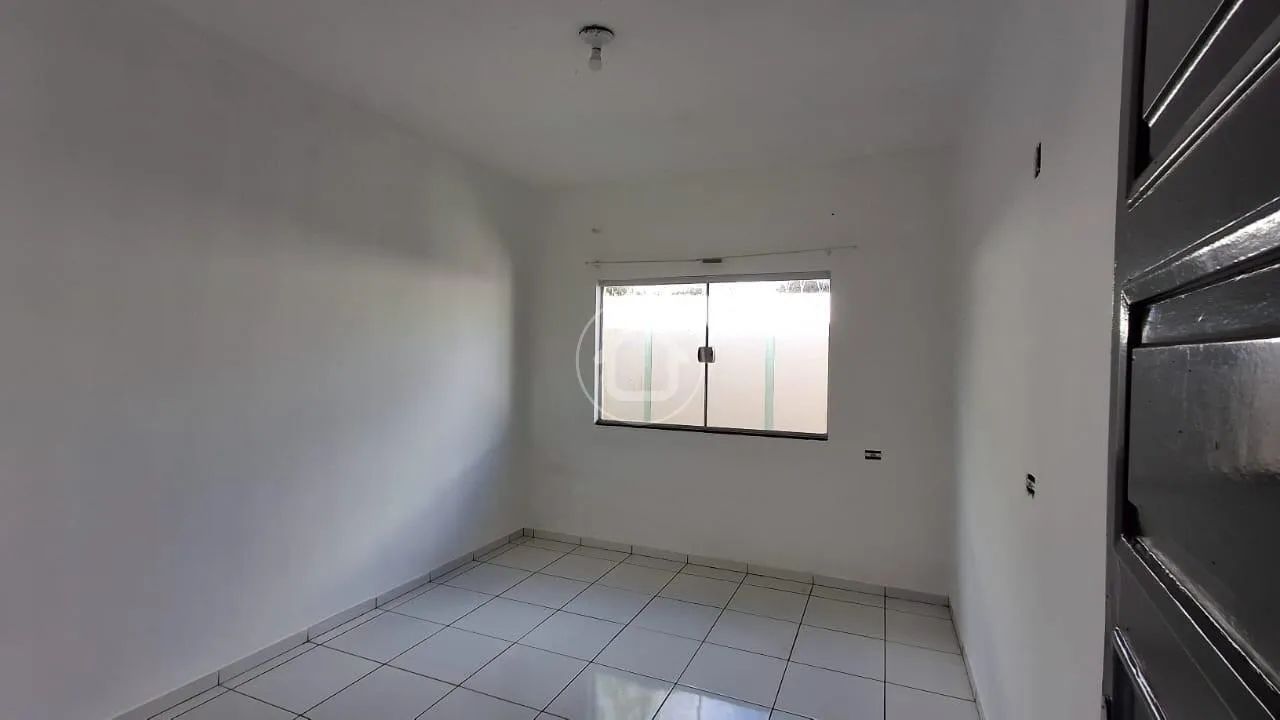CASA COM SALÃO NA FRENTE - Foto 5