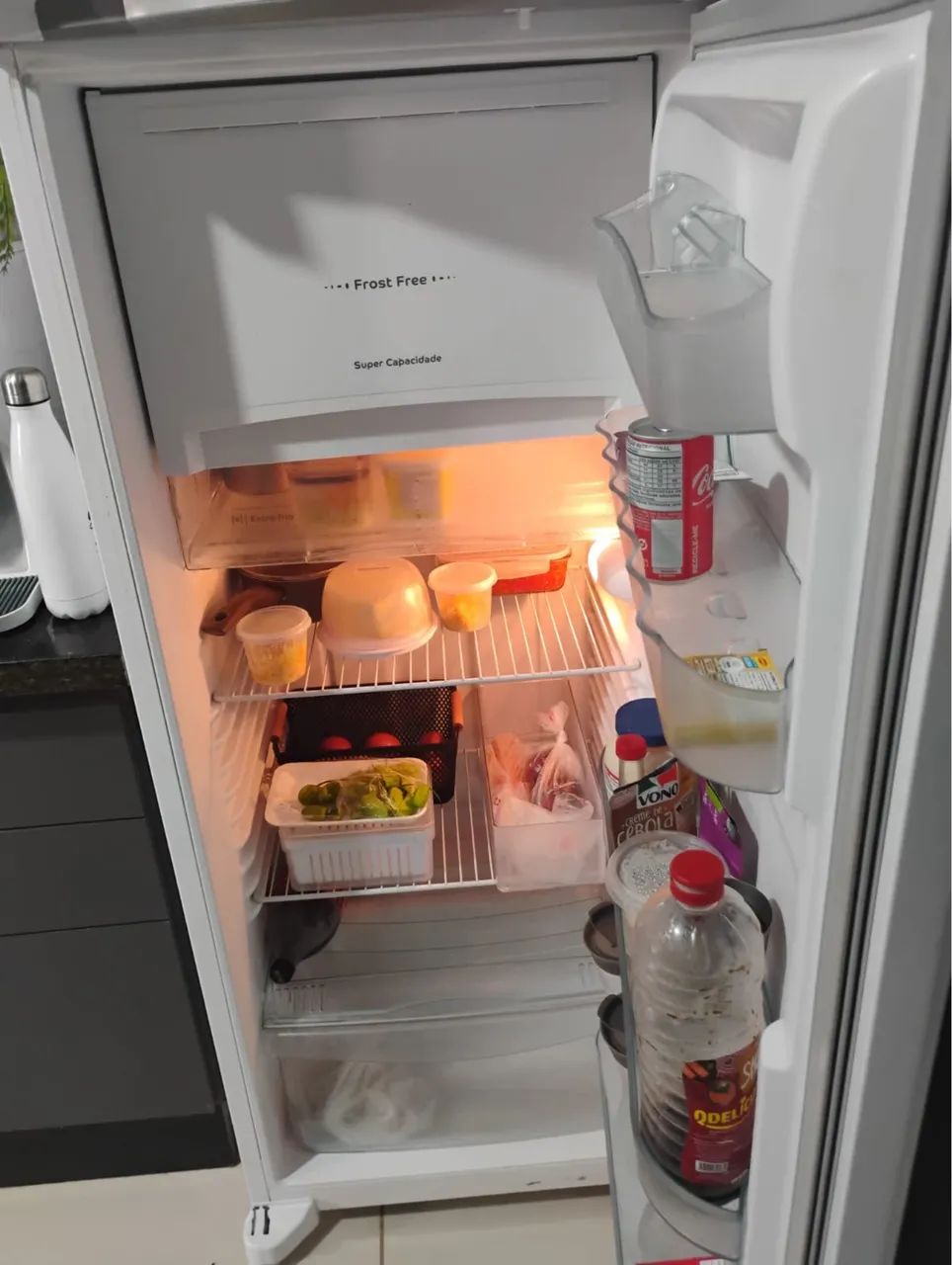 Vendo Geladeira 