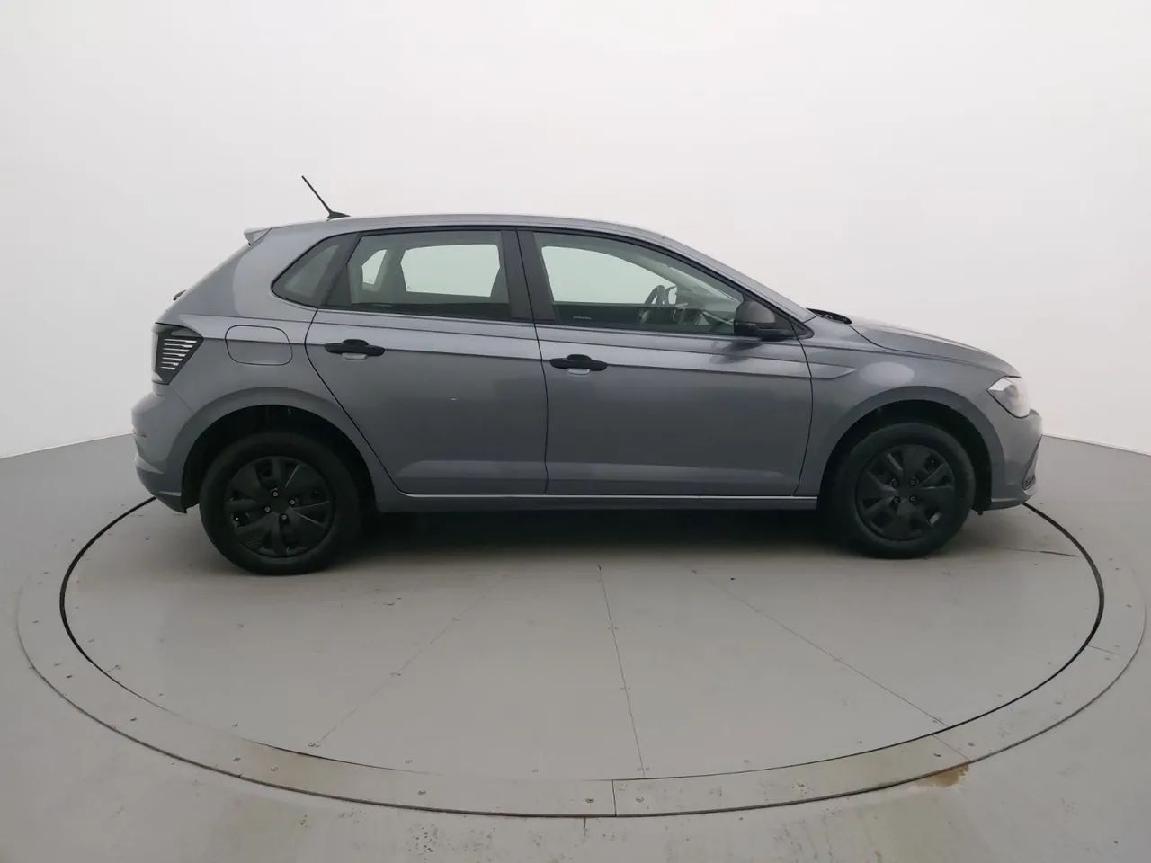 Volkswagen Polo Track 1.0 Flex 12V 5p, foto 6 de 18