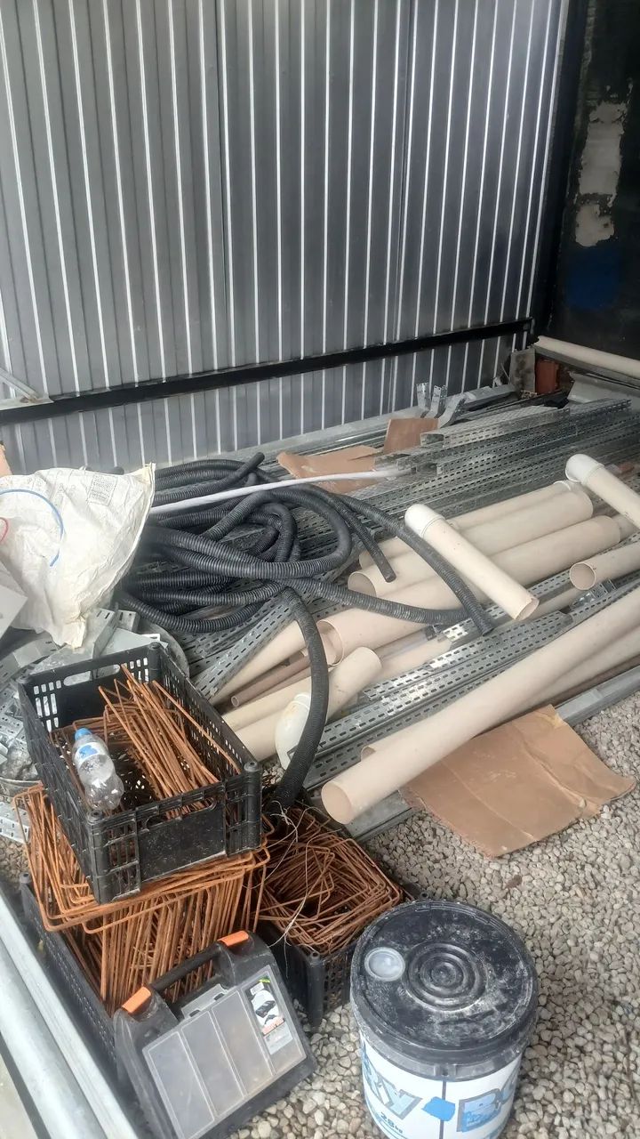 SOBRAS DE MATERIAL DE OBRA65163267172098124