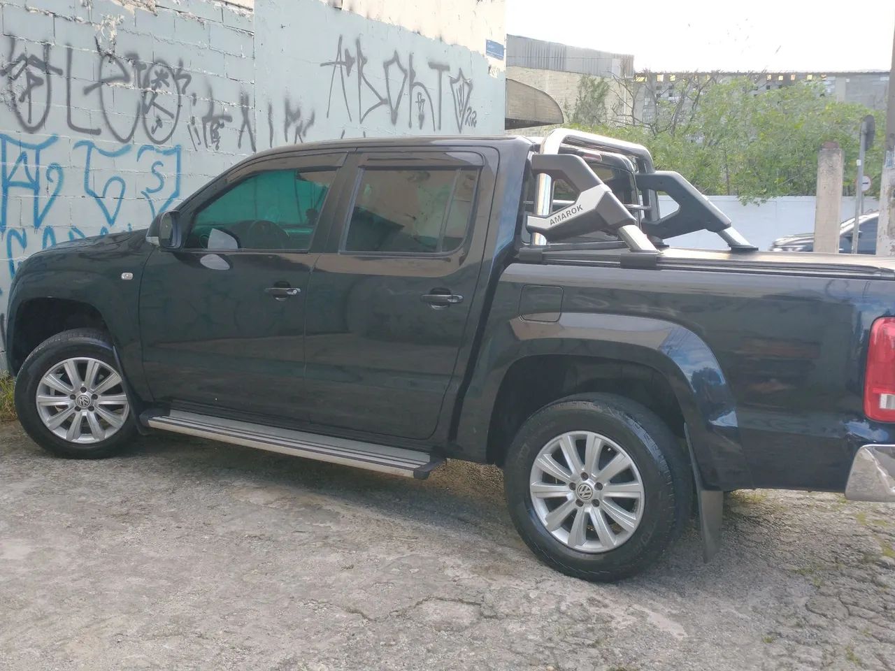 Volkswagen Amarok 2012