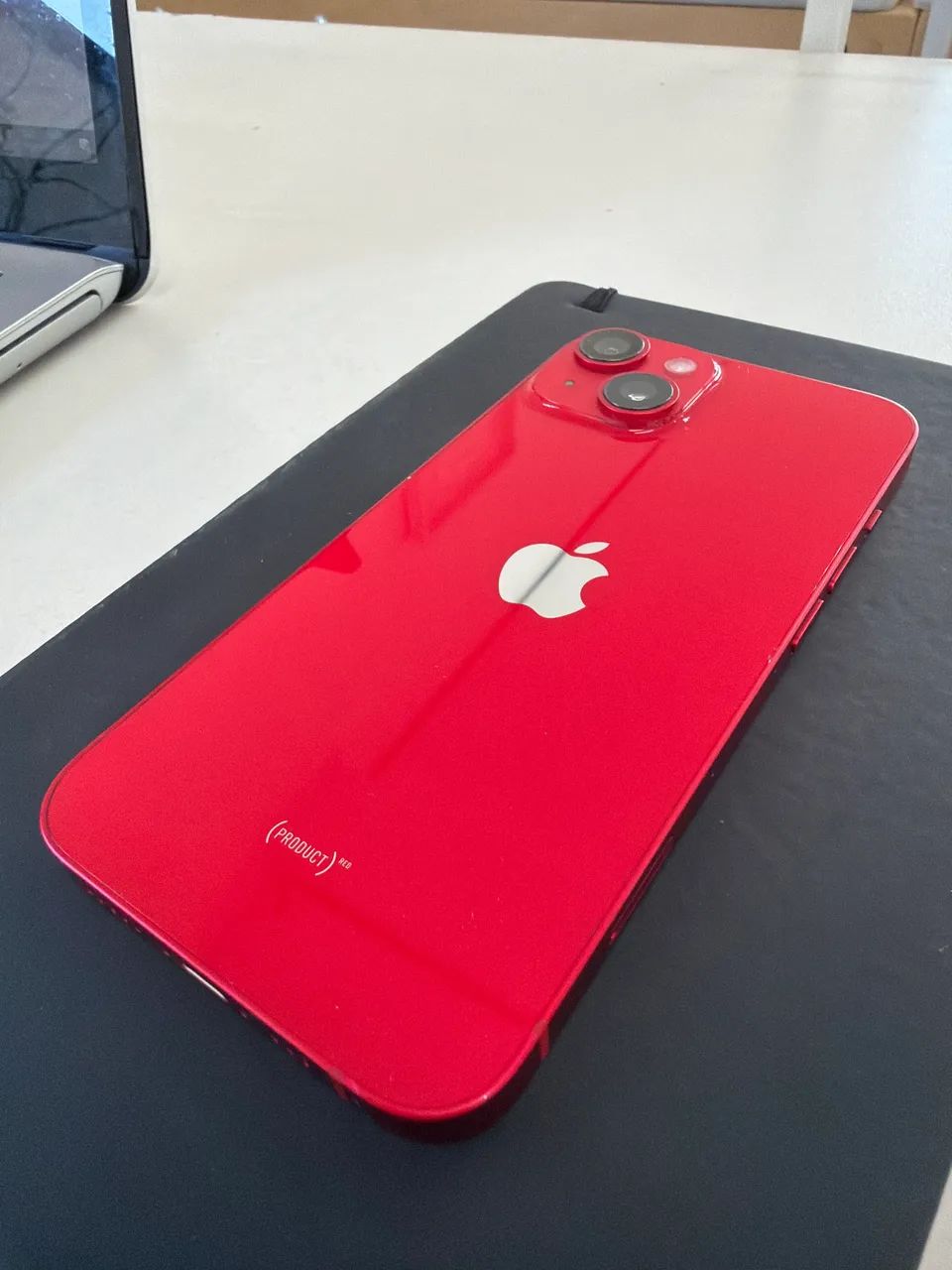 iPhone 14 impecável