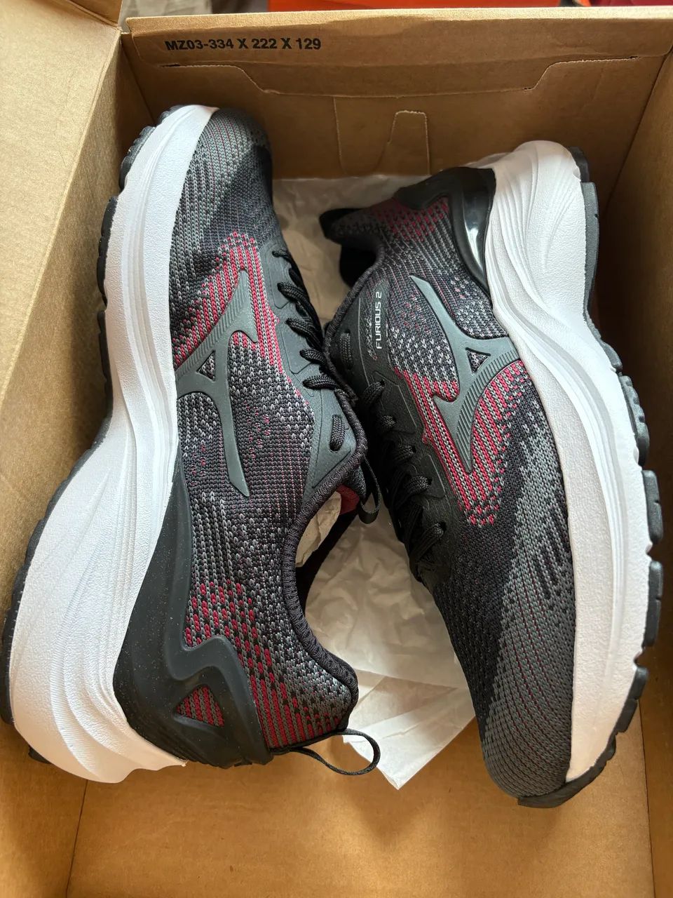 TÊNIS MIZUNO FURIOUS 2 N.39 - Calçados Esportivos - Glória