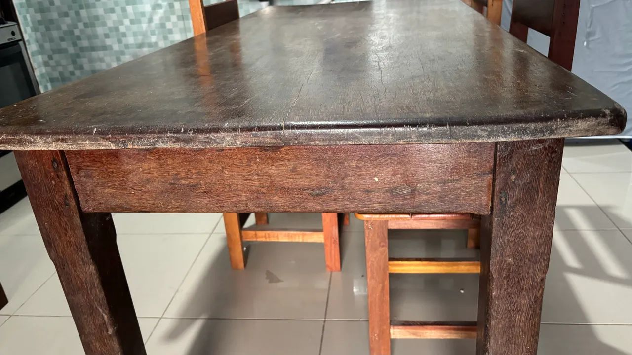 Vendo esta mesa pra 6 lugares  - Foto 4