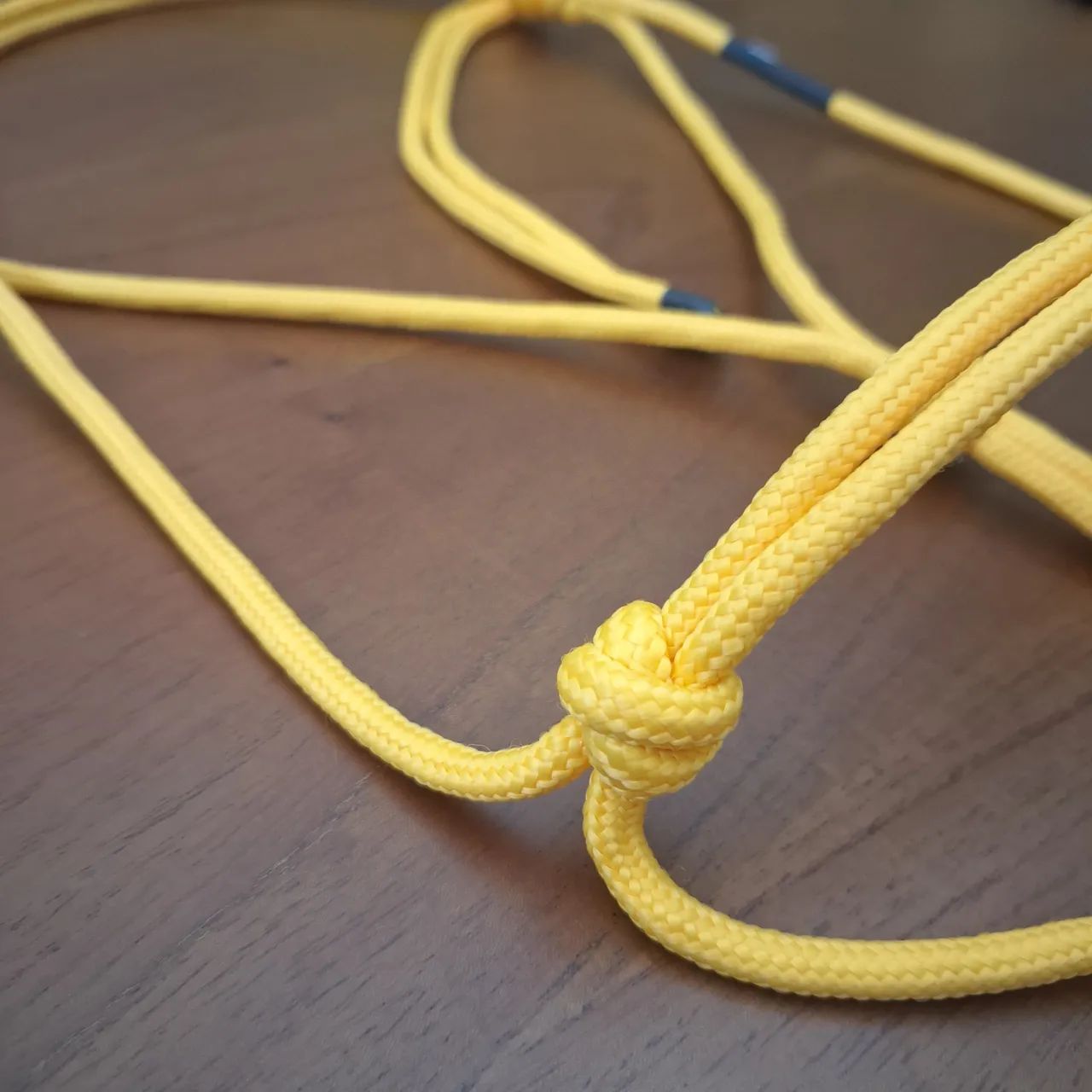 Cabresto 7 nós para cavalo,  cor amarelo - Foto 3