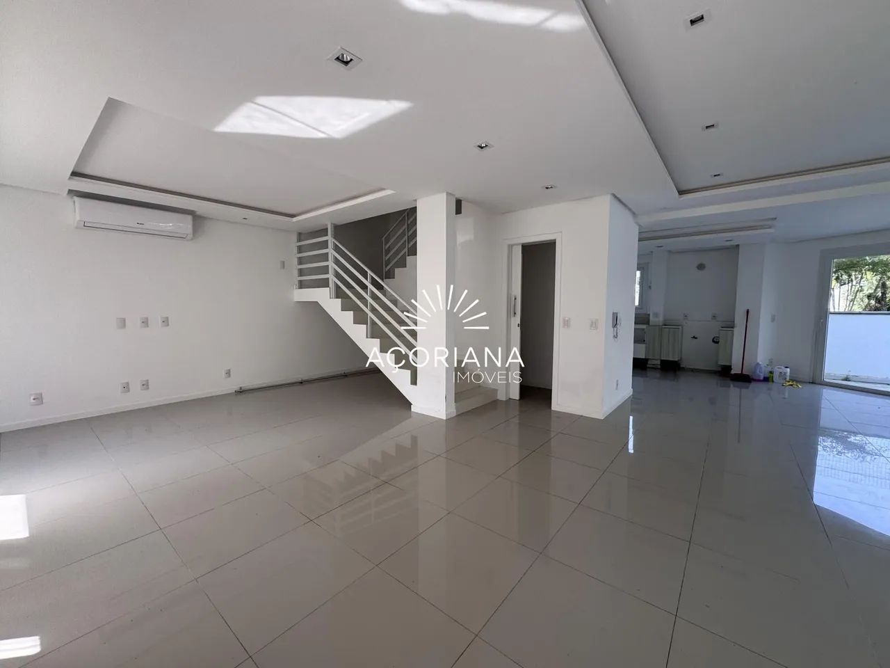 Casa em condomínio fechado com 4 suítes e acesso exclusivo à Lagoa - Foto 5