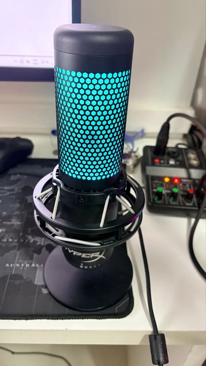 HyperX Quadcast S - Muito Novo - Instrumentos musicais - Vila