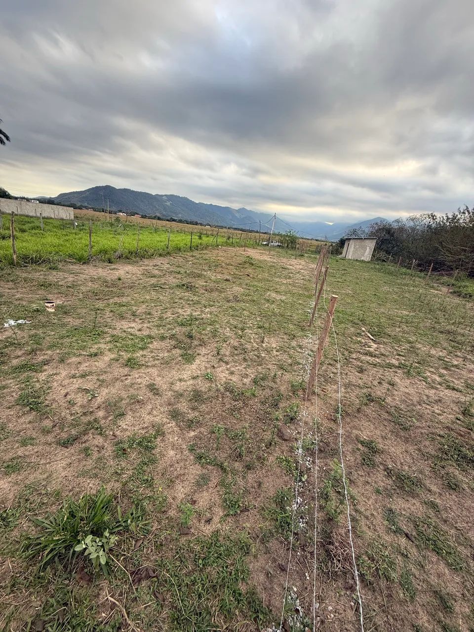 OPORTUNIDADE - Terreno com água e energia elétrica  - Foto 2