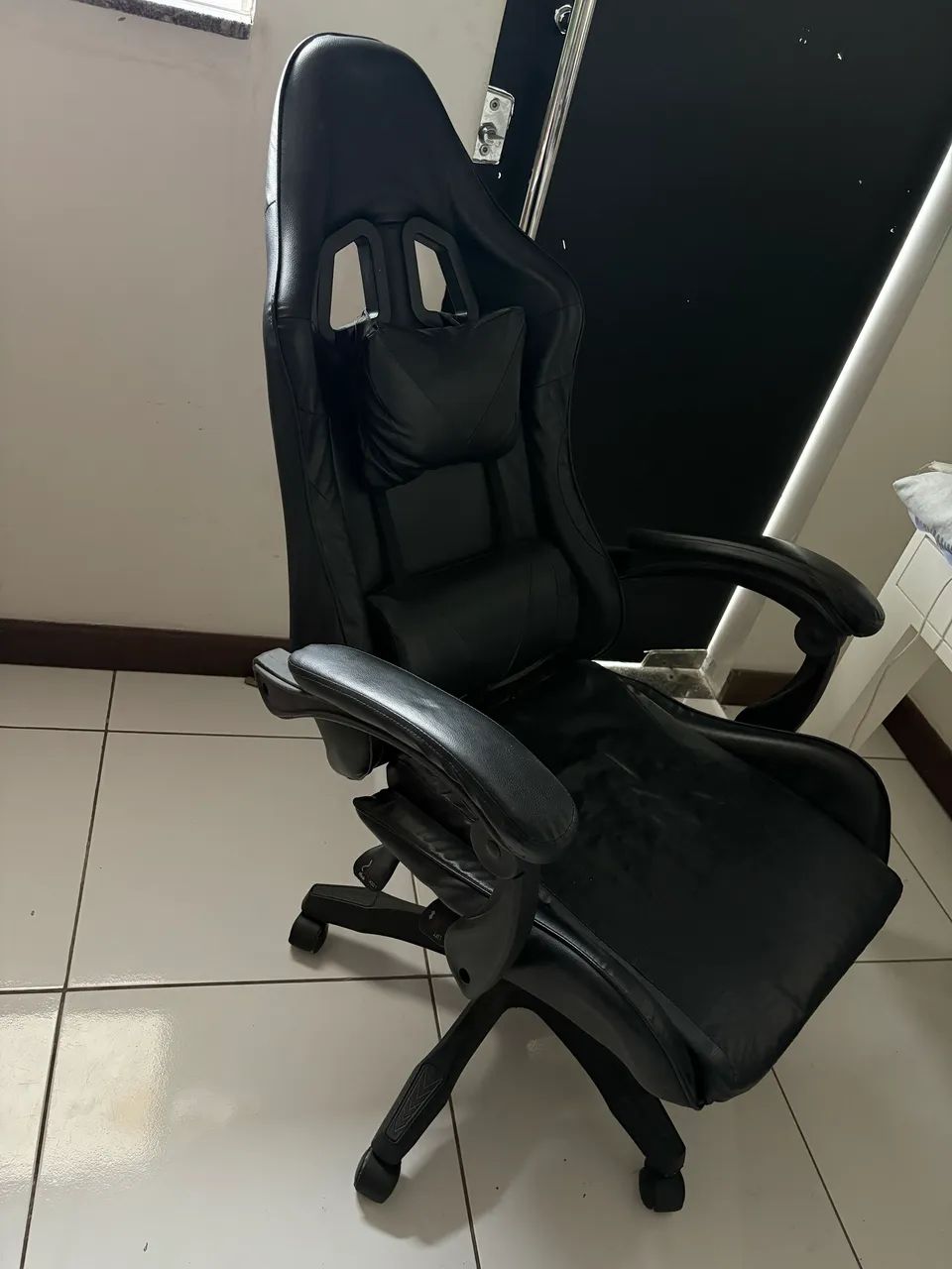 CADEIRA GAMER PRETA - Foto 4