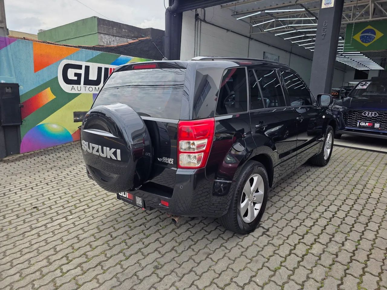 Suzuki Grand Vitara 2.0 16V 4x2/4x4 5p Aut., foto 14 de 14