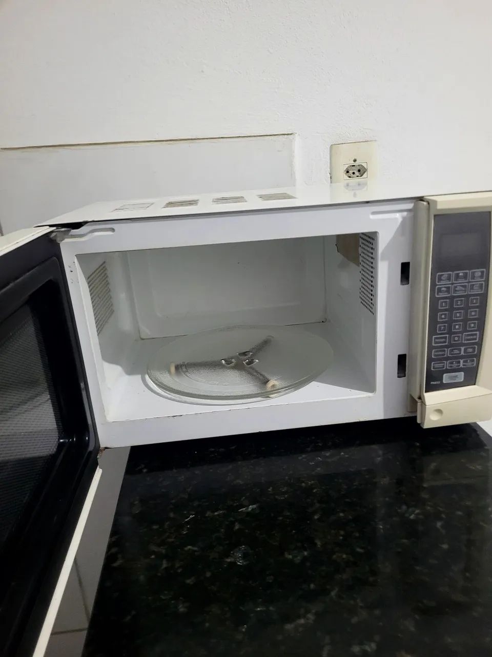 Micro-ondas Philco liga mais não esquenta (defeito) - Foto 5