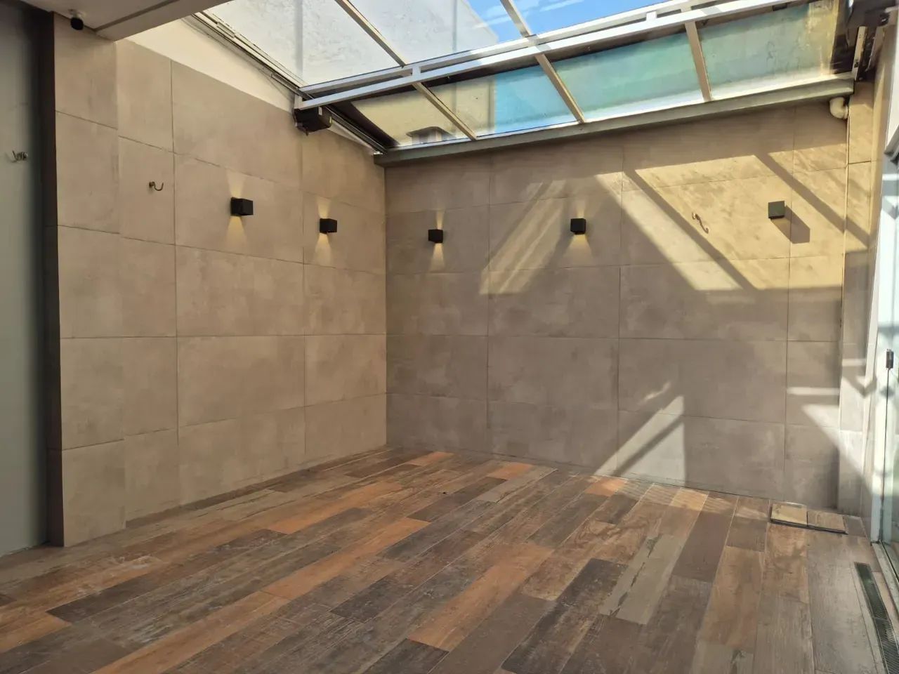 Casa Duplex com 03 quartos e área externa disponível para aluguel - Foto 4