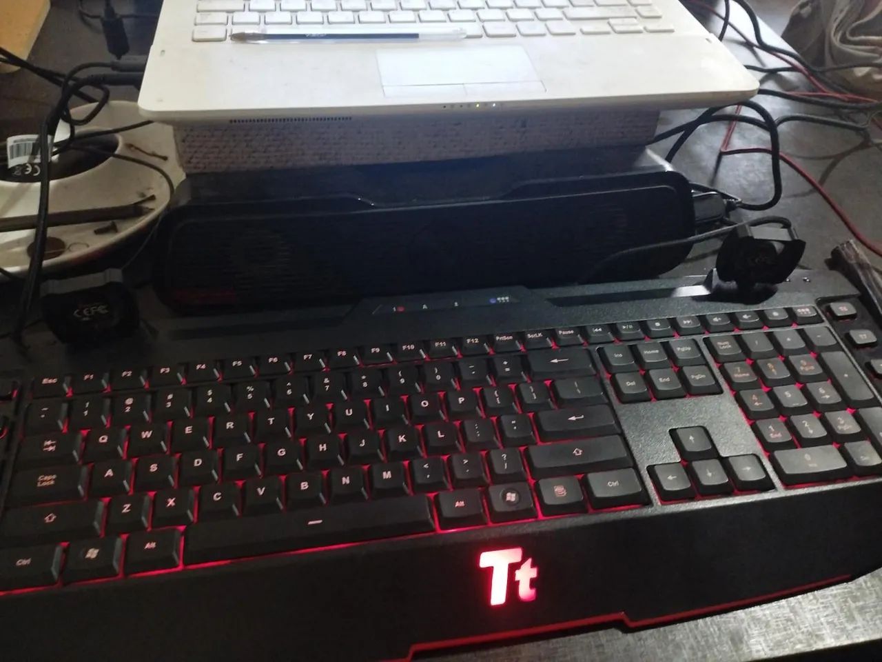 Troco teclado thermaltake Challenger pro  - Foto 2