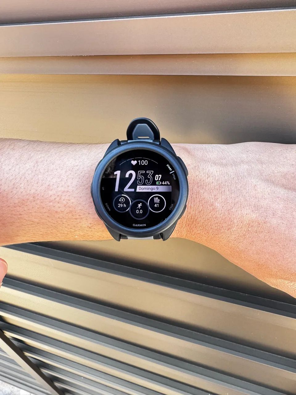 Relógio Garmin Forerunner 165