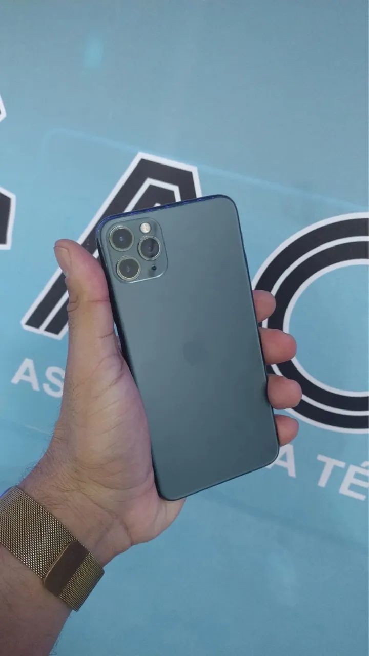 iPhone 11 Pro Max 64GB - Foto 2