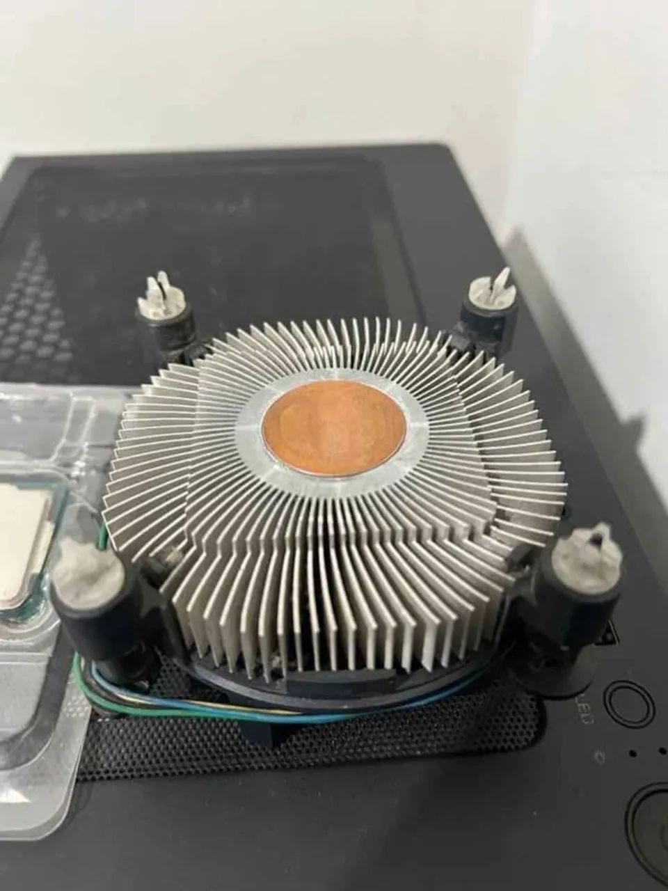 I5 9400f com cooler box V/t - Foto 2