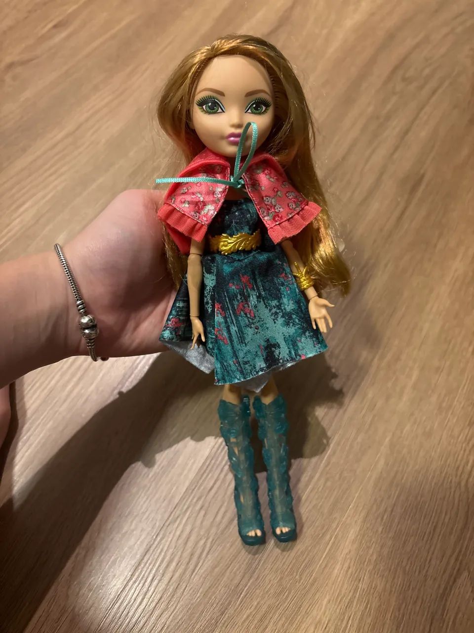 Boneca ever after high Ashlynn Ella