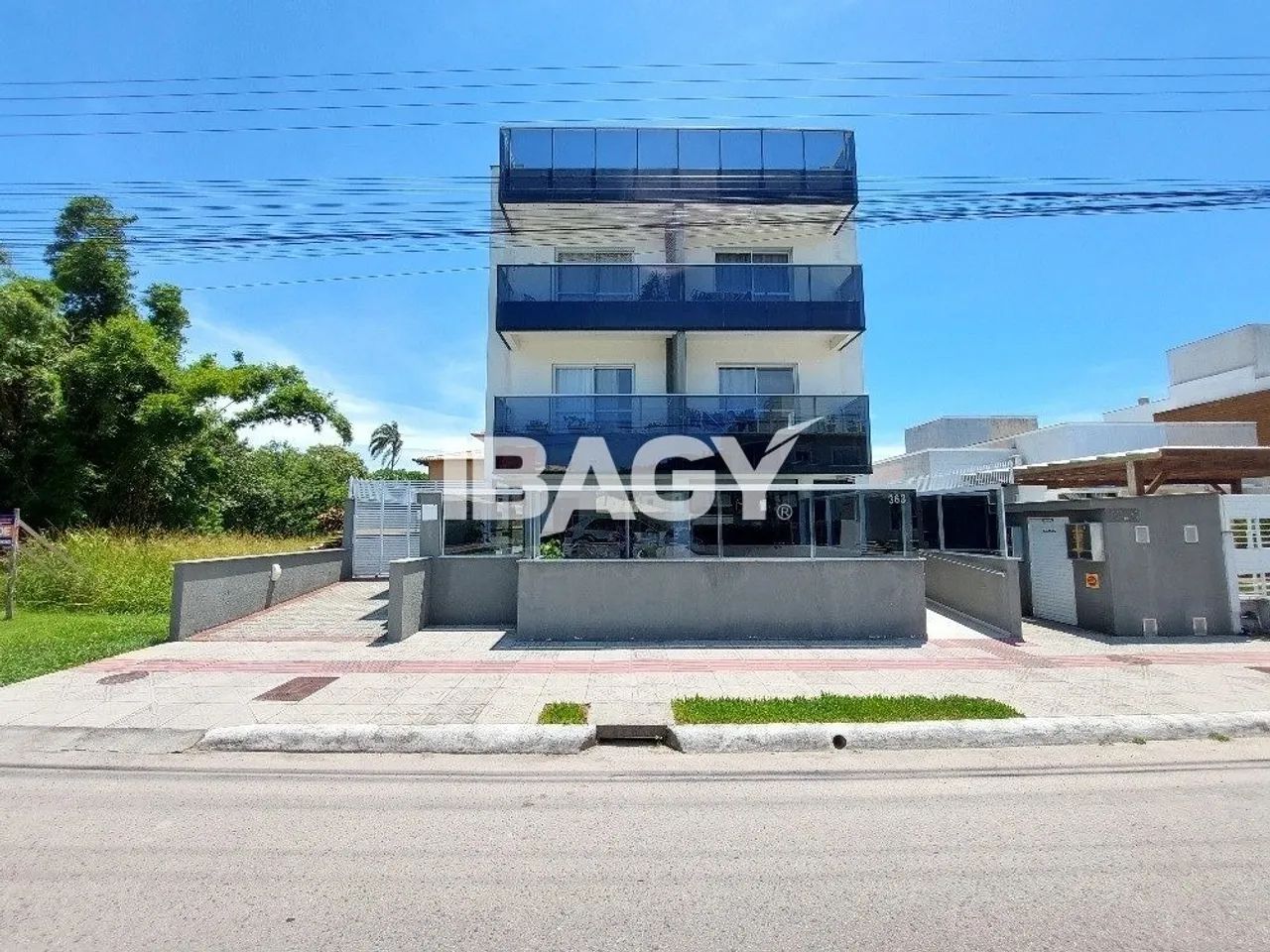 Excelente Apartamento 1 dormitório(s) em Cachoeira do Bom Jesus - Florianópolis
