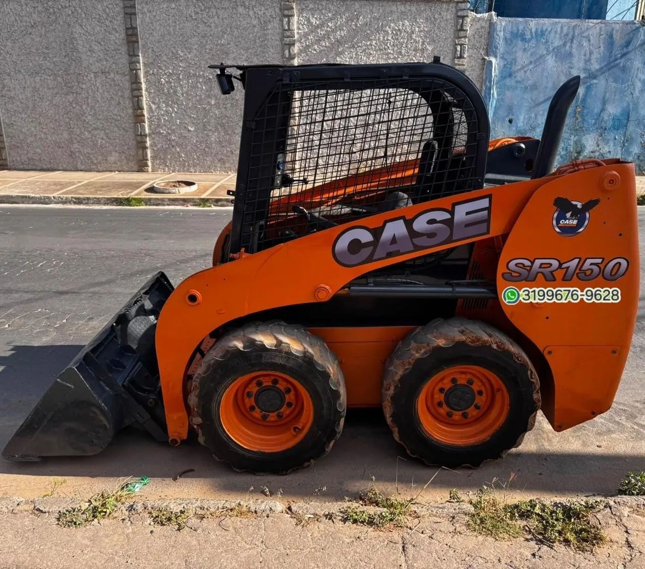 Mini Carregadeira Case SR150 cabine aberta  - Foto 2
