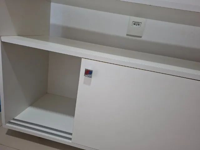 Aparador móvel