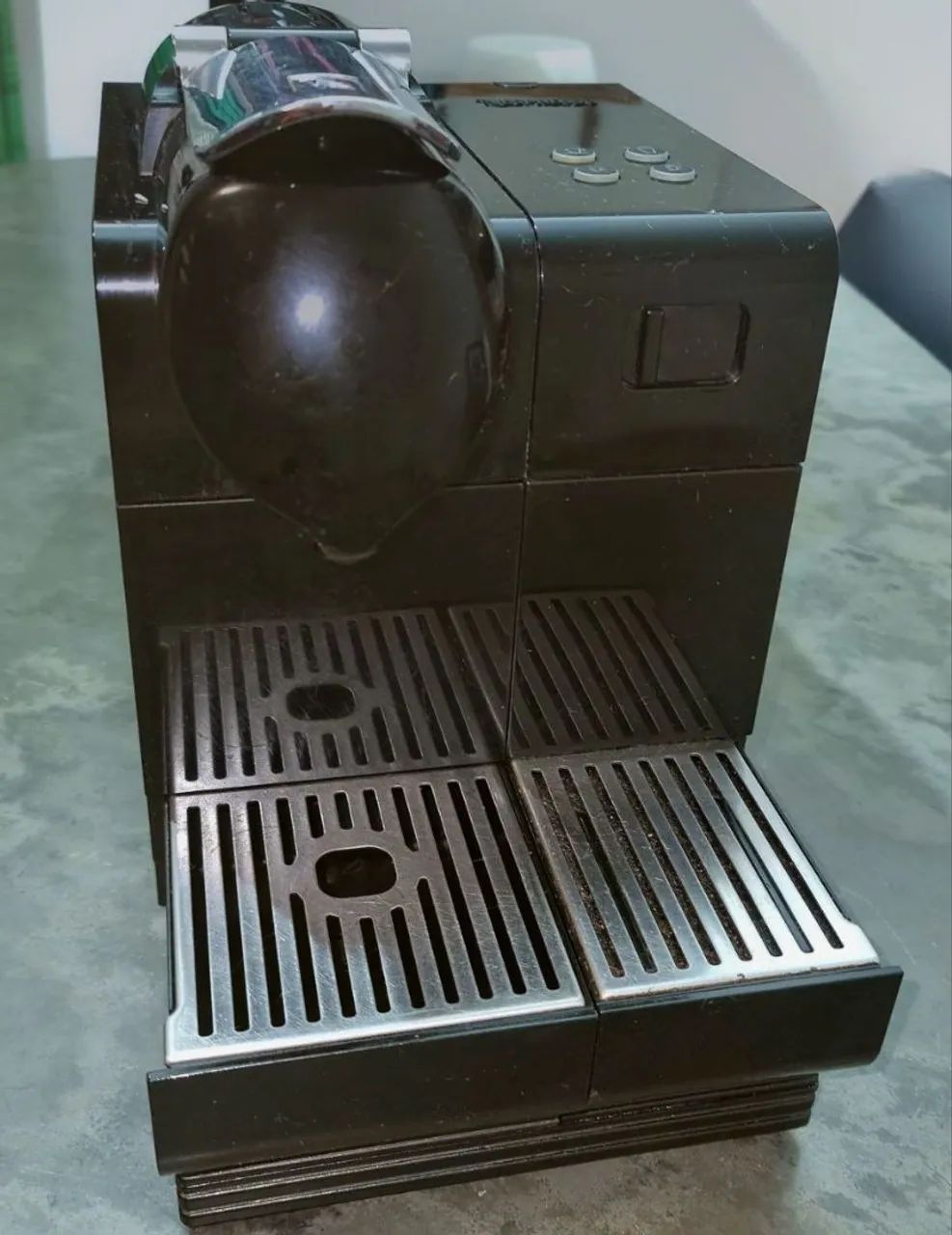 Vendo máquina café Nespresso ótimo estado 