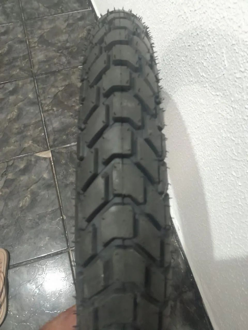 Vendo pneu dianteiro, novo marca technic pra bros e crosser. - Foto 3
