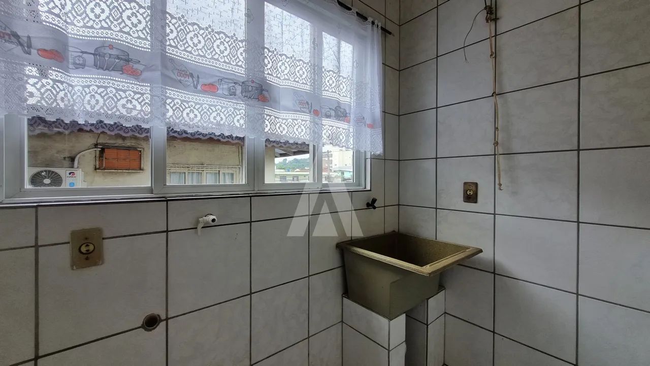 Apartamento com 1 quarto e sacada no Iririú - Foto 5