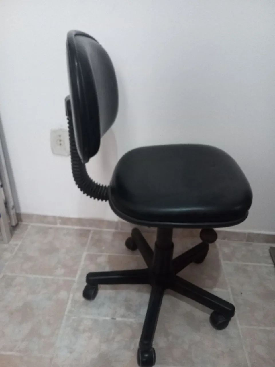 CADEIRA DE ESCRITÓRIO  - Foto 3