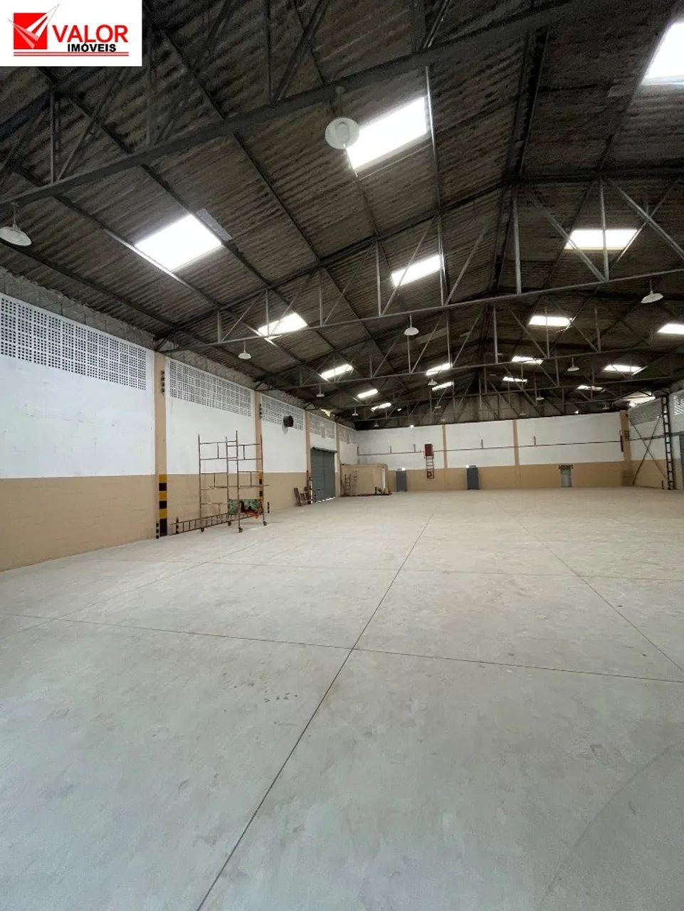 GALPAO COMERCIAL em TABOÃO DA SERRA - SP, JARDIM SALETE