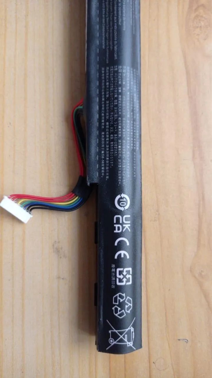Bateria de laptop nova