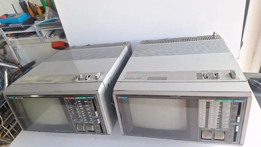 2 Tvs Semp 5 polegadas cores, peças ou decoração 120,00 cada as 2 por 200,00 - somos lojaj - Foto 4
