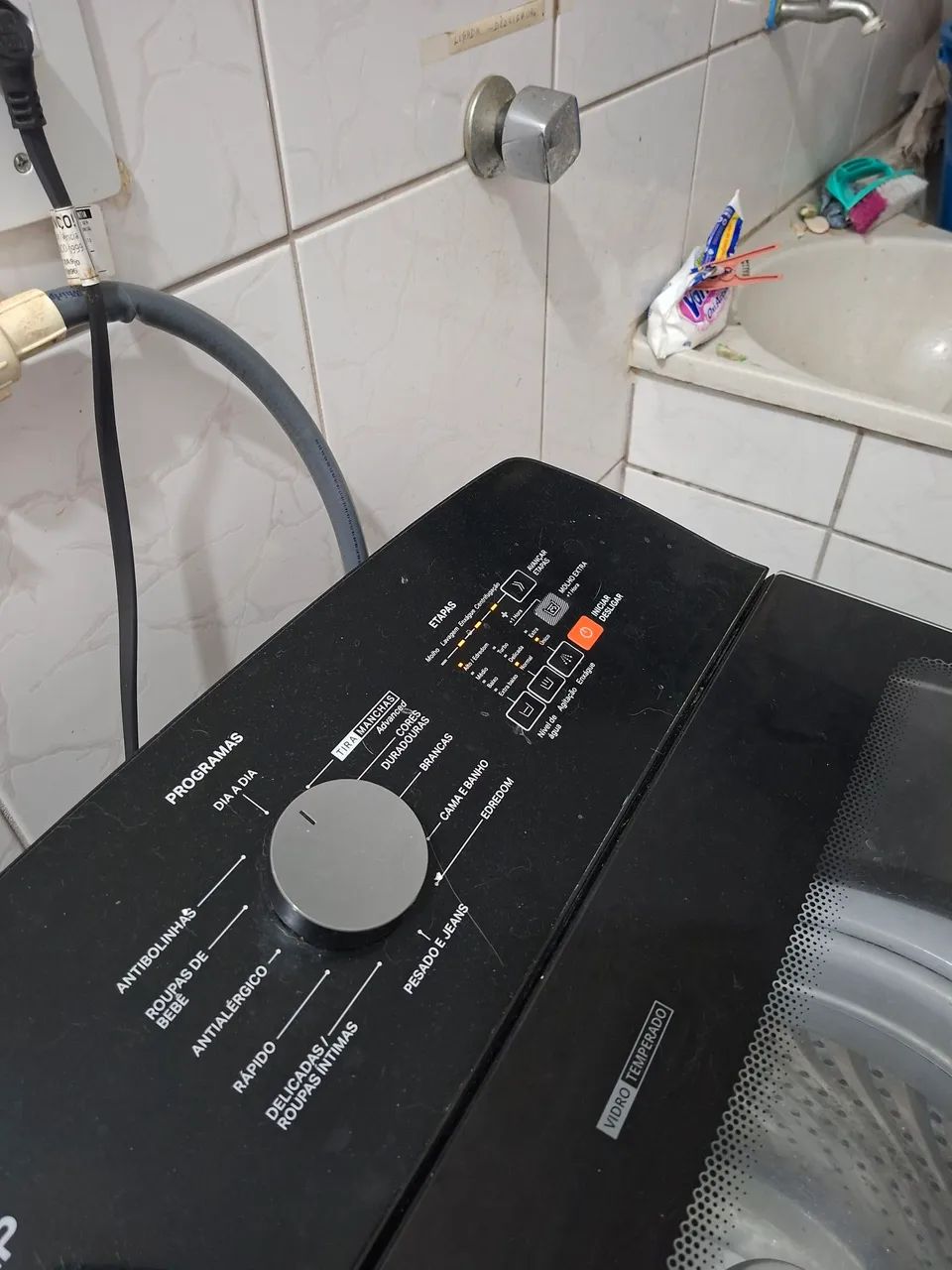 Lavadora Brastemp 12kg advance BWK12A9ANA20 - funciona - mas vaza por baixo  - Foto 3