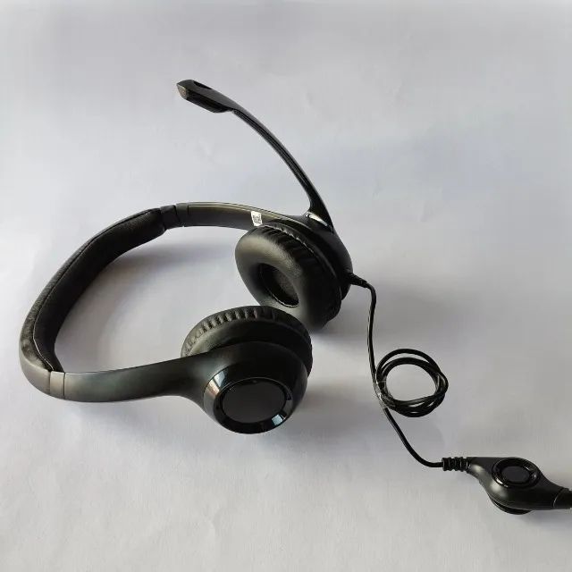 Headset Logitech H390 USB Com Microfone - Espumas Novas - Foto 4