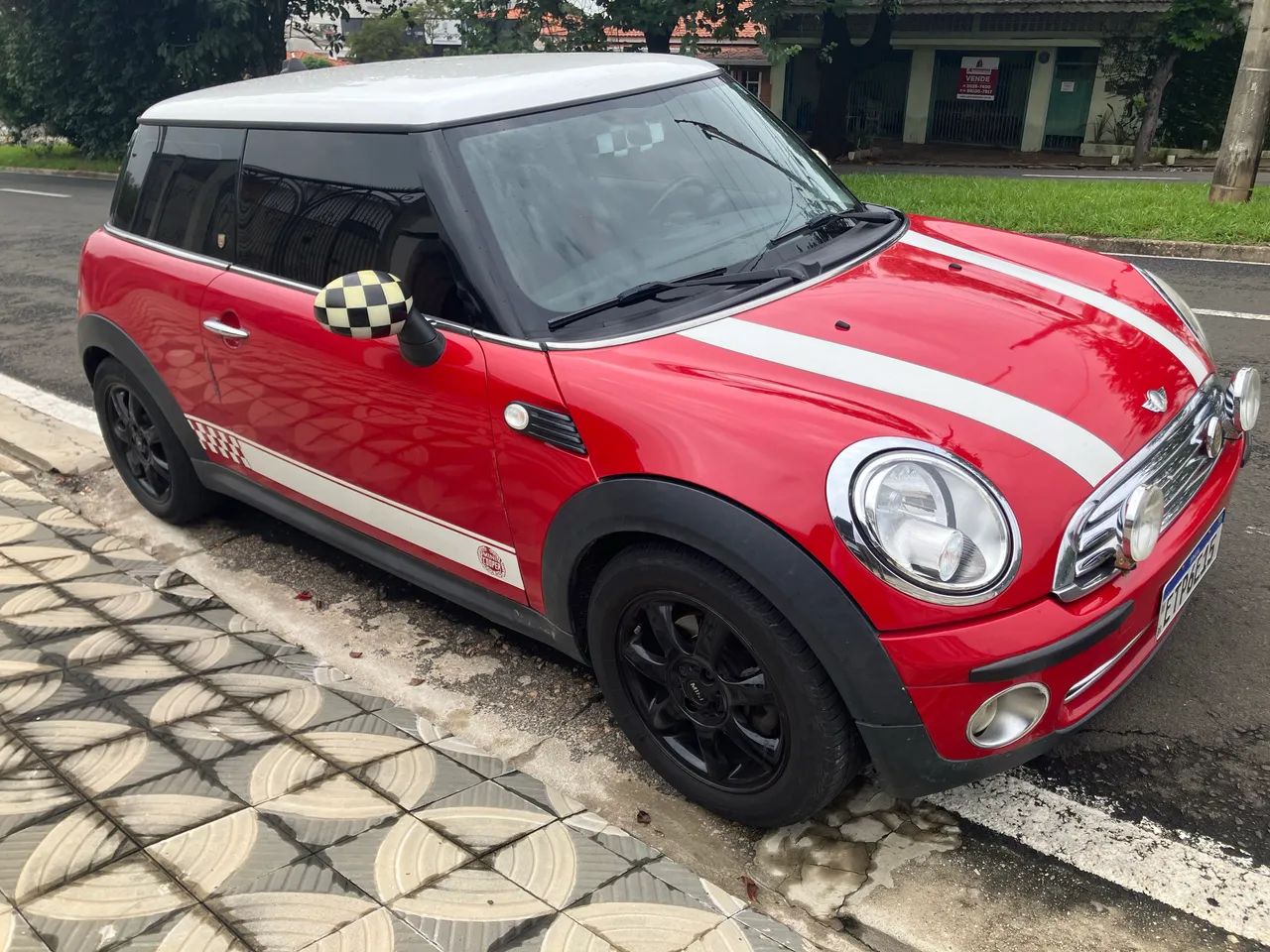 Mini Cooper 1.6 Câmbio manual completo 