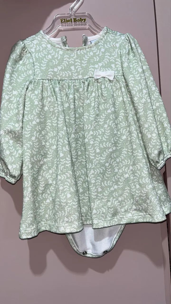 Vestido com bory para bebê 