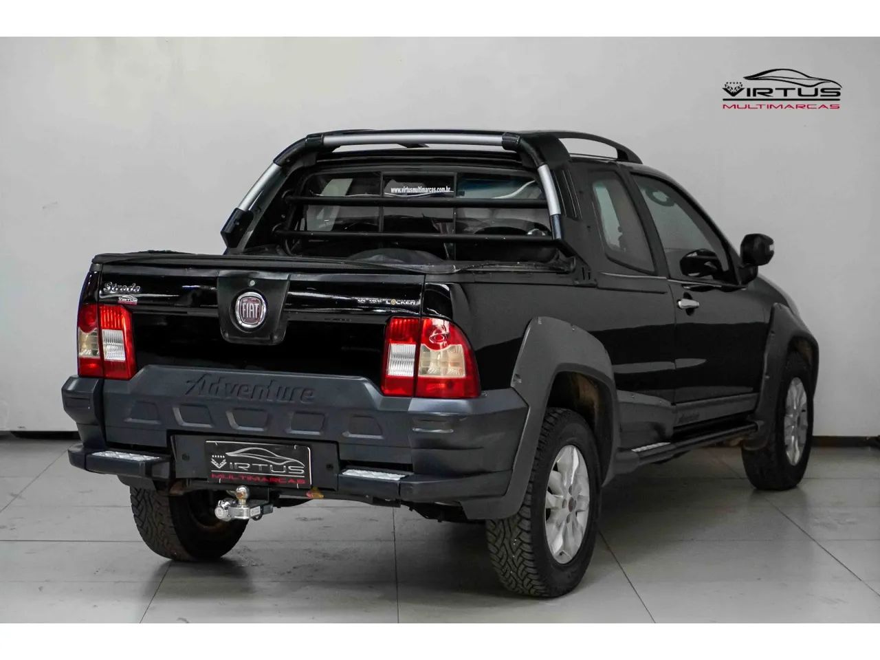 Fiat Strada Adventure1.8/ 1.8 Locker Flex CD 2013 - Foto 5